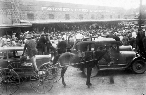 Farmers Feed & Grocery Parking lot, 1929