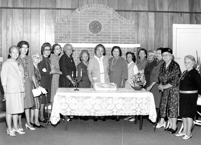 Unidentified photo e083